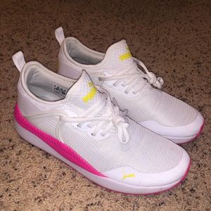 Women’s Puma Sneakers